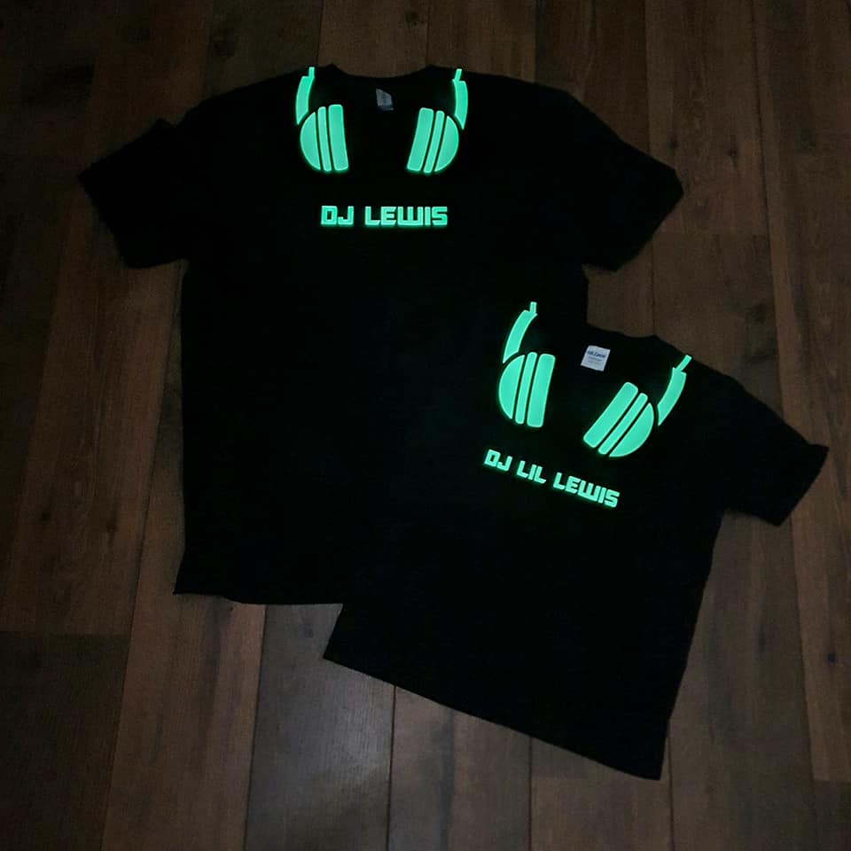Glow in the dark DJ t-shirt - glow in the dark personalised t-shirts - Glow in the dark clothing - Children